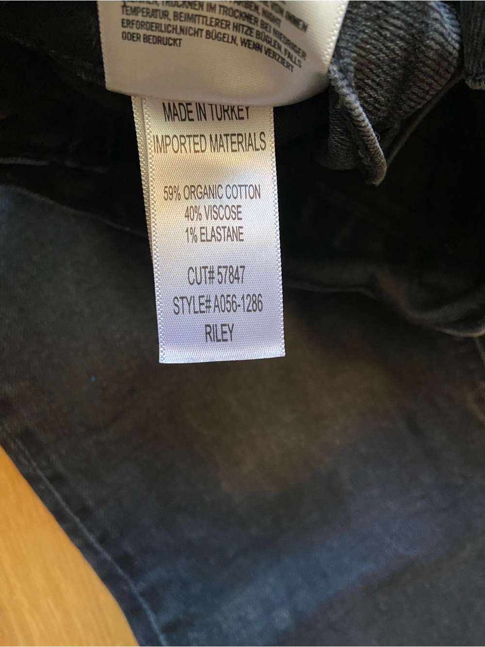Agolde Riley washed black stretch jeans 25 - Picture 2 of 4